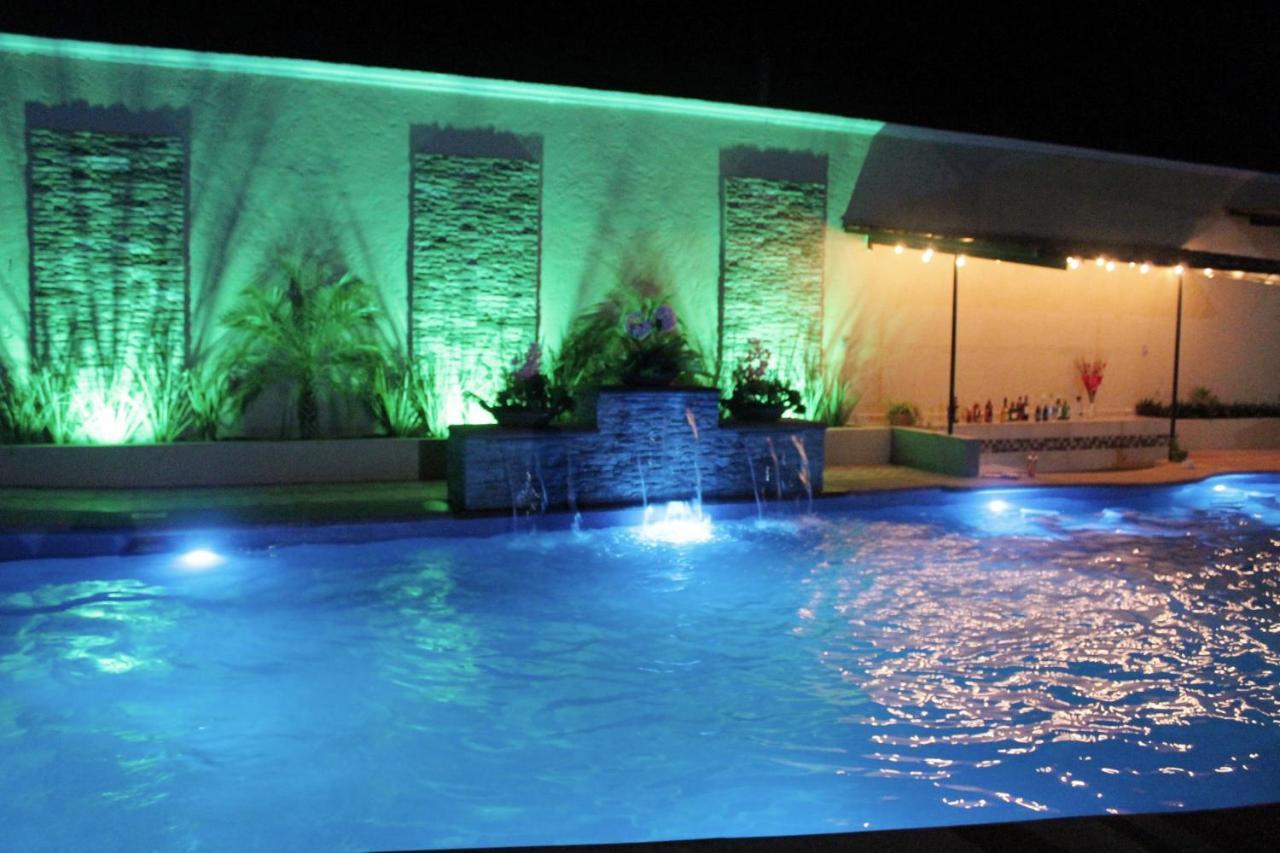 Hotel Y Restaurante Villas Del Sol Jalpan de Serra Buitenkant foto